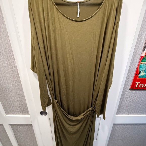 Free People Alyssa Long Sleeve Wrap Dress in Olive size XL - Picture 9 of 13